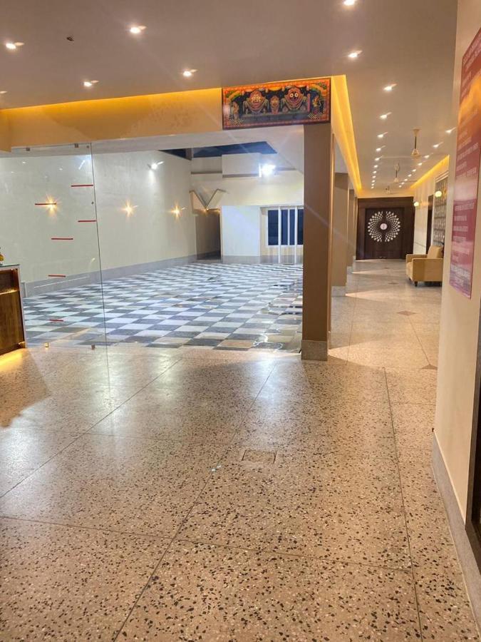 Chanduka Palace Puri Exterior photo